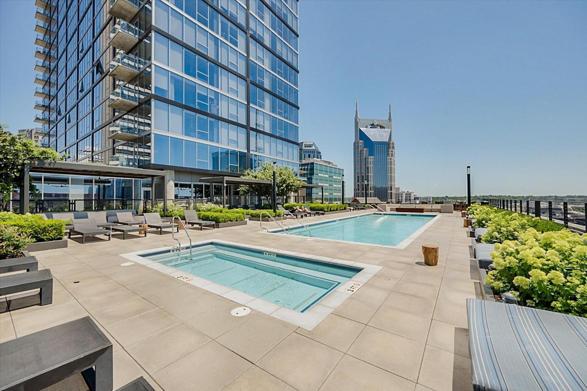 Global Luxury Suites Nashville Downtown Eksteriør billede