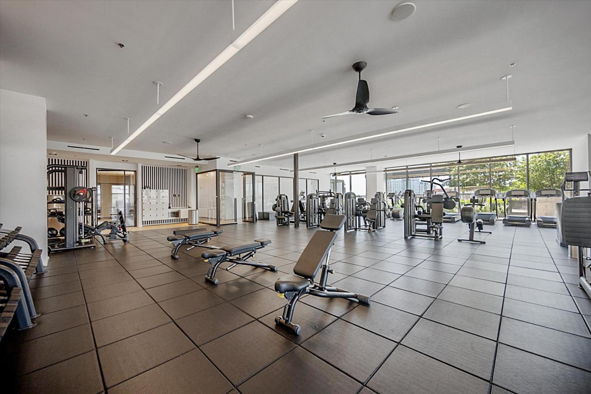 Global Luxury Suites Nashville Downtown Eksteriør billede